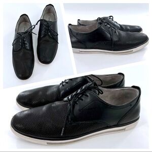 Kenneth Cole Men's Size 10 Sneaker Round Toe Perf Detail Low Top Comfortable